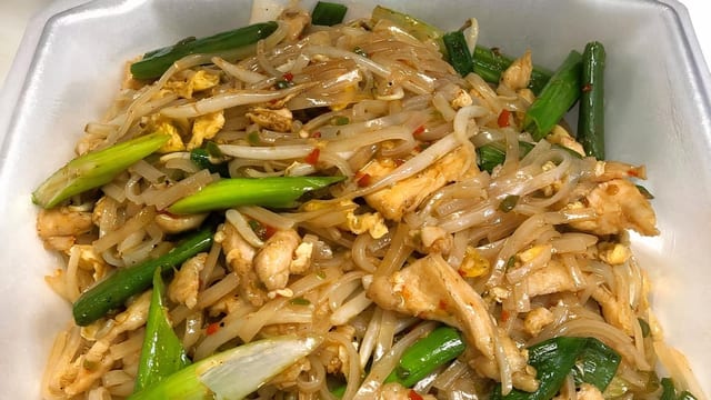 Pad Thai.